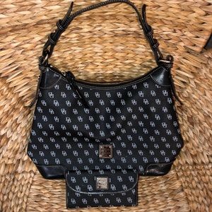 Dooney & Bourke handbag and wallet! ✨
